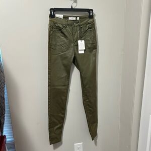 NWT! A Loves A Olive Green‎ Women's Jeans